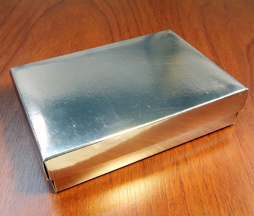 Cajas para bombones laminadas poliester plata con tapa